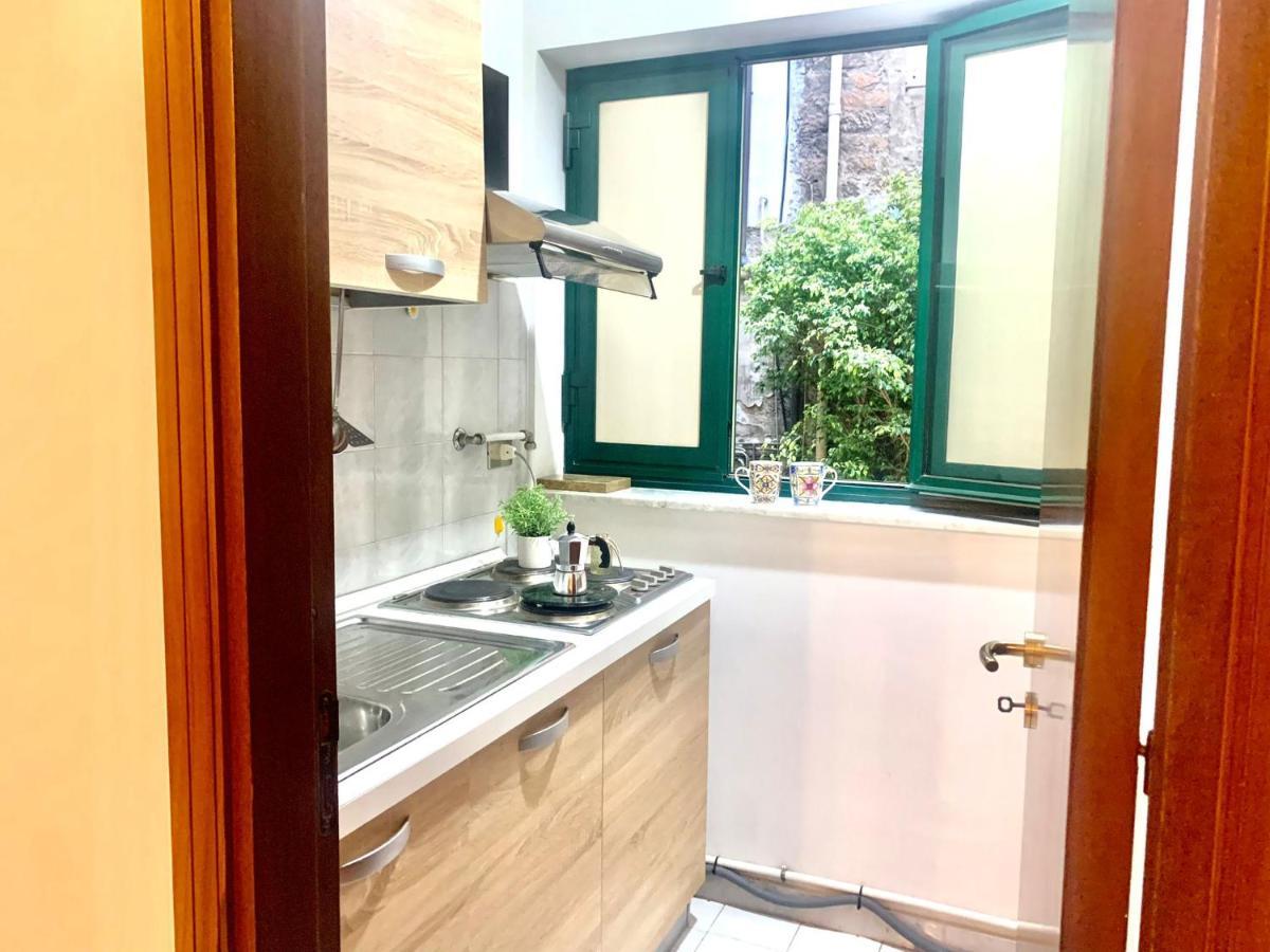 A Un Passo Dal Massimo 1 Apartment ปาแลร์โม ภายนอก รูปภาพ