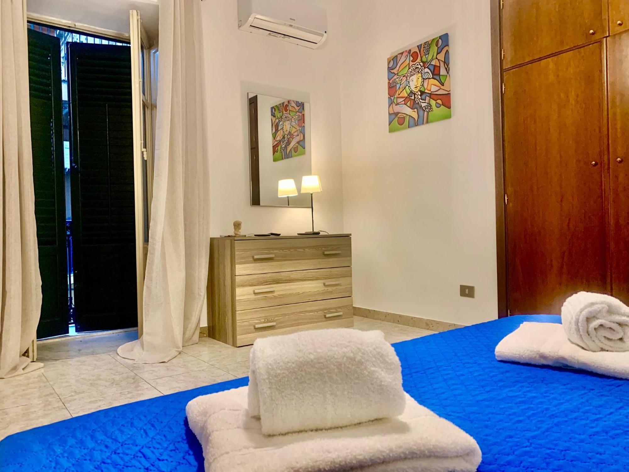 A Un Passo Dal Massimo 1 Apartment ปาแลร์โม ภายนอก รูปภาพ